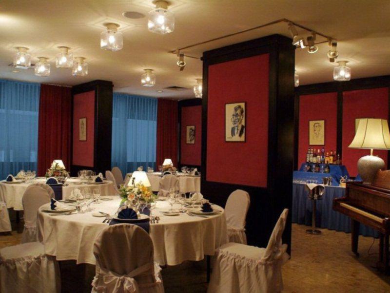 Danubius Hotel Hungaria City Center Budapest Esterno foto