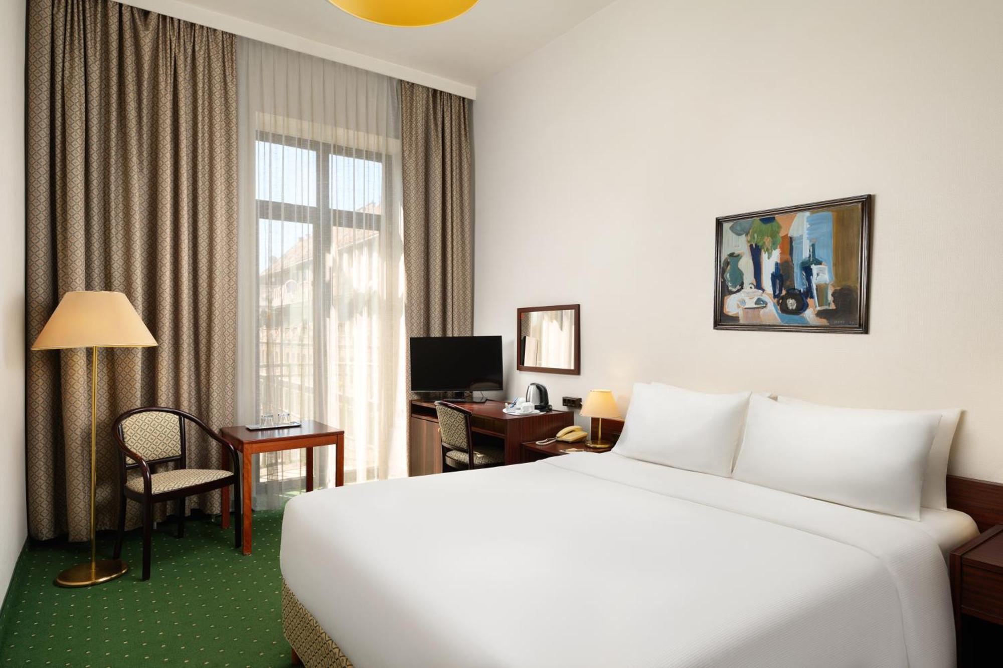 Danubius Hotel Hungaria City Center Budapest Esterno foto
